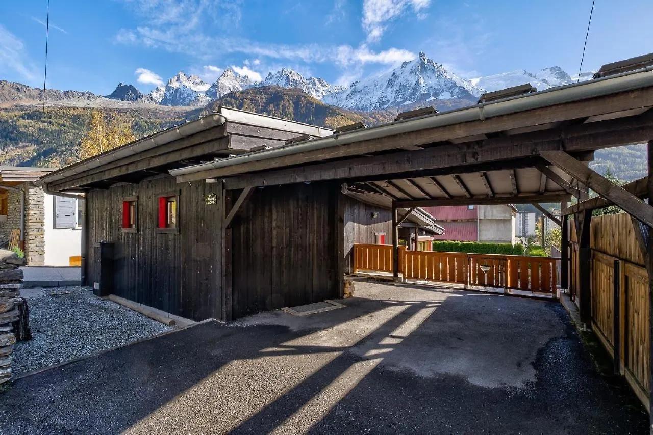 Chalet Alpins - Central Jacuzzi Parking Chamonix 0*,  France
