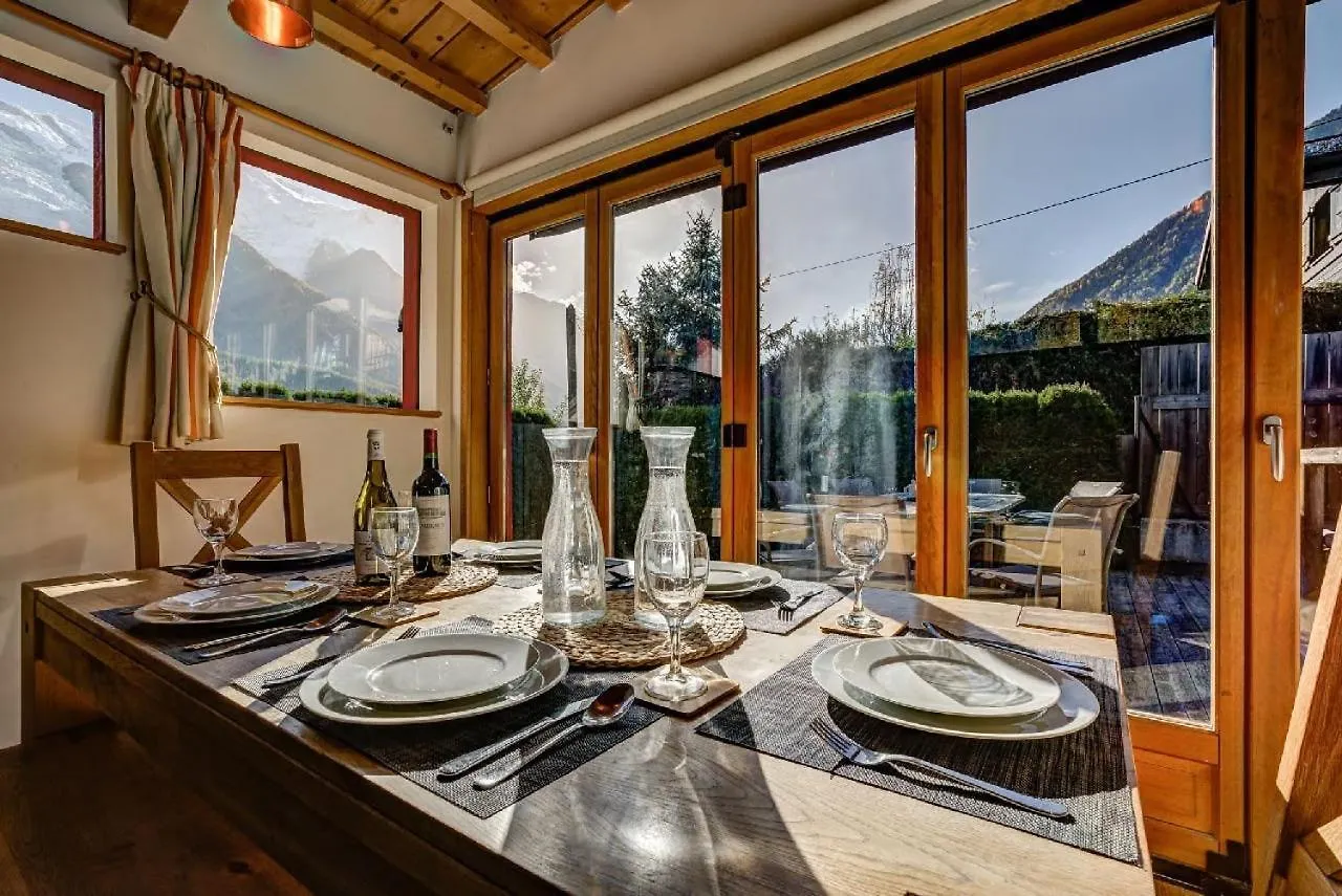 Chalet Alpins - Central Jacuzzi Parking Chamonix